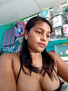 Snapshot of anaesca chatting on February 11, 2025, 2:46 pm anaesca online show from February 11, 2025, 2:46 pm