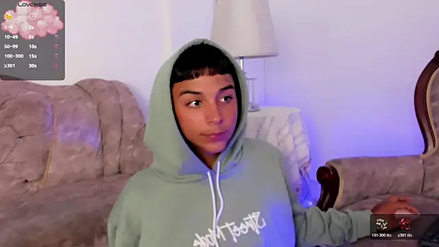 Seductivo jr online show from November 5, 2025, 9:15 pm