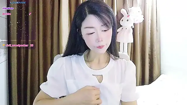 CindyHK online show from May 15, 2026, 4:52 am