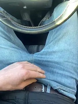 Snapshot of Nicky-98 chatting on December 26, 2024, 12:38 pm Nicky-98 online show from December 26, 2024, 12:38 pm