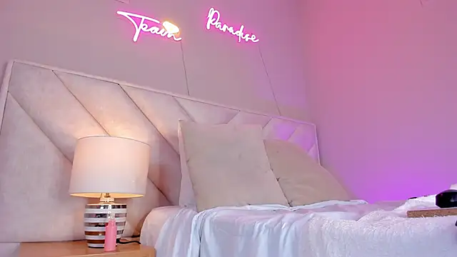  angela x online show from February 22, 2025, 3:03 pm