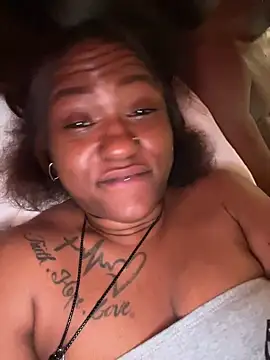 Snapshot of PrettyGal_Tingz chatting on February 18, 2025, 1:44 pm PrettyGal Tingz online show from February 18, 2025, 1:44 pm