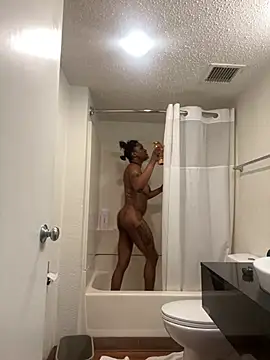 Snapshot of PrettyGal_Tingz chatting on February 21, 2025, 10:15 pm PrettyGal Tingz online show from February 21, 2025, 10:15 pm