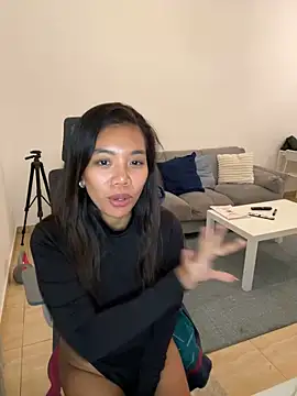 NaughtyMe online show from December 8, 2024, 1:35 am