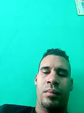 Snapshot of adriel_perez chatting on October 17, 2025, 5:04 pm adriel perez online show from October 17, 2025, 5:04 pm