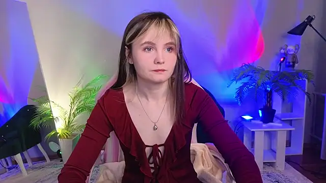 CiriRianonn online show from October 12, 2025, 4:22 am