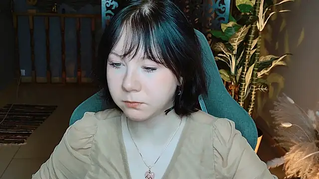 NancyMartinez online show from November 19, 2025, 5:07 am