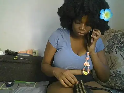 Snapshot of Cocoh_ chatting on November 9, 2025, 3:05 am Cocoh online show from November 9, 2025, 3:05 am