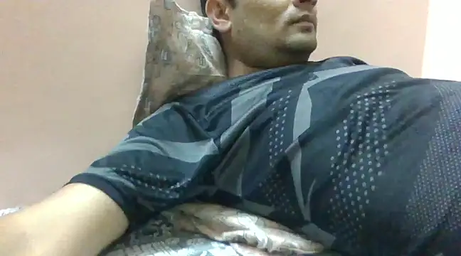 Snapshot of NiceBoy9099 chatting on December 20, 2024, 12:05 pm NiceBoy9099 online show from December 20, 2024, 12:05 pm