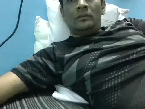 Snapshot of NiceBoy9099 chatting on January 14, 2025, 12:03 pm NiceBoy9099 online show from January 14, 2025, 12:03 pm