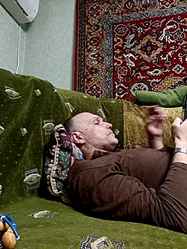 Pineapple04 online show from February 13, 2026, 3:30 pm