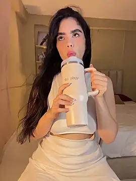 Snapshot of Mavi_Coless chatting on November 8, 2025, 2:12 am Mavi Coless online show from November 8, 2025, 2:12 am