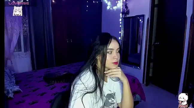 HARLEYNAPIER online show from February 8, 2025, 1:43 am