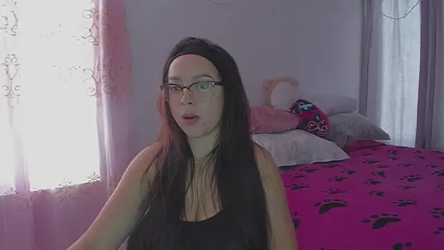 HARLEYNAPIER online show from January 11, 2026, 3:17 pm