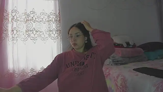 HARLEYNAPIER online show from March 18, 2026, 7:39 pm