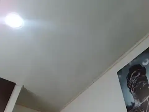 Snapshot of Hendry_ chatting on December 28, 2024, 3:15 am Hendry online show from December 28, 2024, 3:15 am