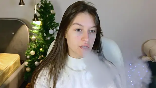 Snapshot of Alice__grace chatting on January 22, 2025, 9:32 pm Alice grace online show from January 22, 2025, 9:32 pm