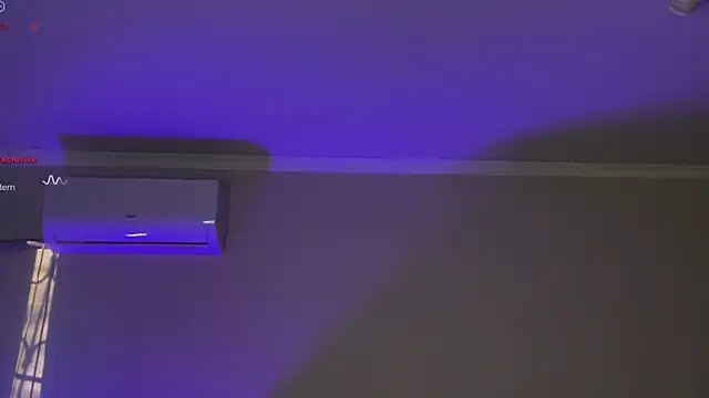 Snapshot of Alice__grace chatting on February 26, 2025, 2:36 pm Alice grace online show from February 26, 2025, 2:36 pm