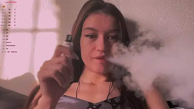 Snapshot of Alice__grace chatting on March 12, 2025, 2:12 pm Alice grace online show from March 12, 2025, 2:12 pm