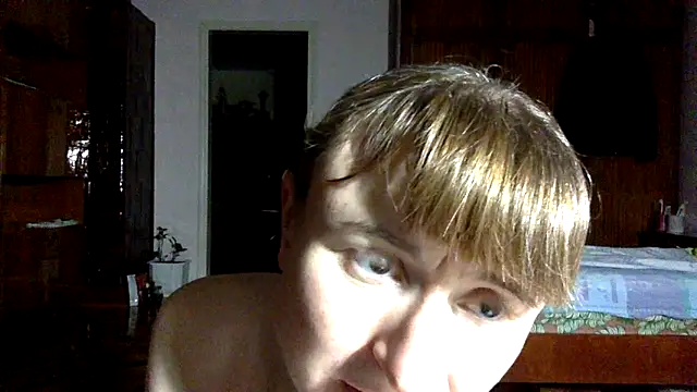 KlavdiaPetrivna online show from October 25, 2025, 1:13 am