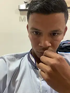 Onel9701 online show from March 22, 2026, 3:15 pm