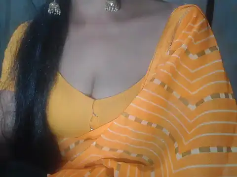 LustyShreya online show from October 17, 2025, 5:15 pm