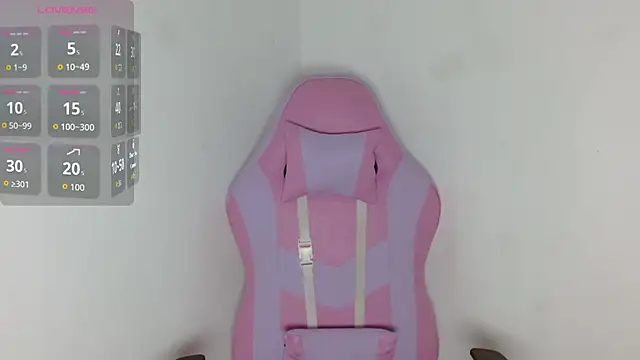 yulissa18 online show from December 2, 2025, 4:29 am