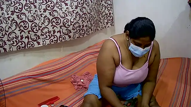 Snapshot of selharsha chatting on March 19, 2025, 1:07 pm selharsha online show from March 19, 2025, 1:07 pm