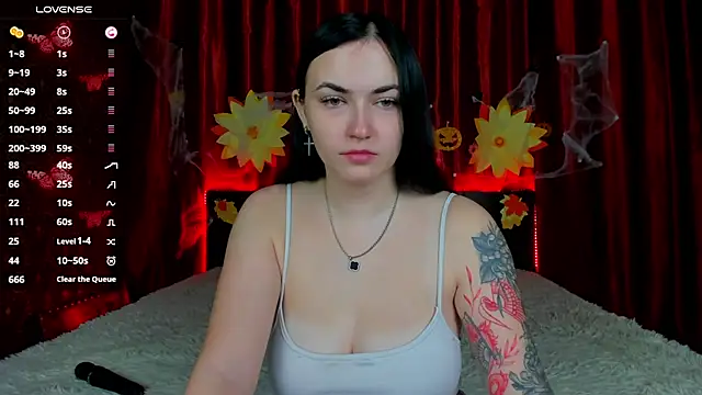 Snapshot of Witch_Lady chatting on November 3, 2025, 7:20 am Witch Lady online show from November 3, 2025, 7:20 am