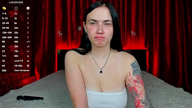 Snapshot of Witch_Lady chatting on December 14, 2025, 7:36 am Witch Lady online show from December 14, 2025, 7:36 am