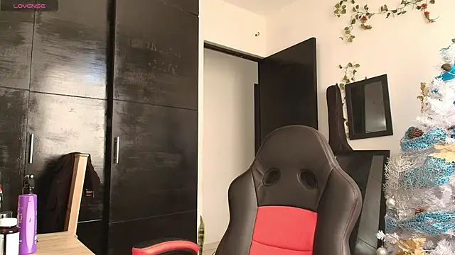 Snapshot of Haruto2001 chatting on December 16, 2024, 9:52 pm Haruto2001 online show from December 16, 2024, 9:52 pm