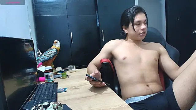 Snapshot of Haruto2001 chatting on January 9, 2025, 1:39 am Haruto2001 online show from January 9, 2025, 1:39 am