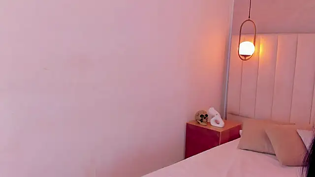 Snapshot of kosmic_Angel chatting on November 1, 2025, 1:35 pm kosmic Angel online show from November 1, 2025, 1:35 pm