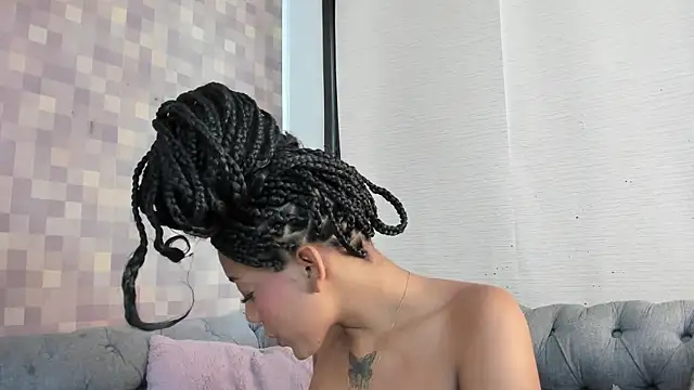 Snapshot of flavia_cruz chatting on September 25, 2025, 7:39 pm flavia cruz online show from September 25, 2025, 7:39 pm