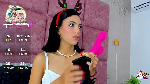 LilitRobins online show from December 24, 2024, 5:34 pm