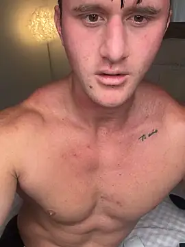 Snapshot of _DownUnderFit_ chatting on March 20, 2025, 1:35 am DownUnderFit online show from March 20, 2025, 1:35 am