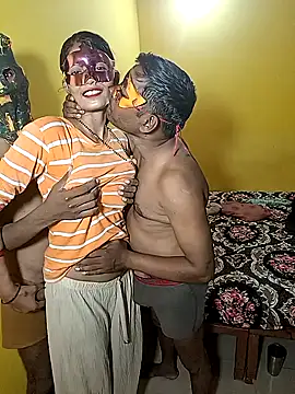 Snapshot of Rashili_Riya chatting on September 20, 2025, 8:59 am Rashili Riya online show from September 20, 2025, 8:59 am