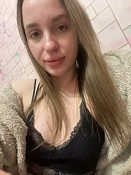 Snapshot of EdnaBradley chatting on January 26, 2025, 9:29 pm EdnaBradley online show from January 26, 2025, 9:29 pm