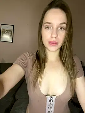 Snapshot of EdnaBradley chatting on September 17, 2025, 1:46 pm EdnaBradley online show from September 17, 2025, 1:46 pm