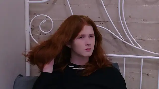 ZaynGraham online show from October 15, 2025, 5:07 am