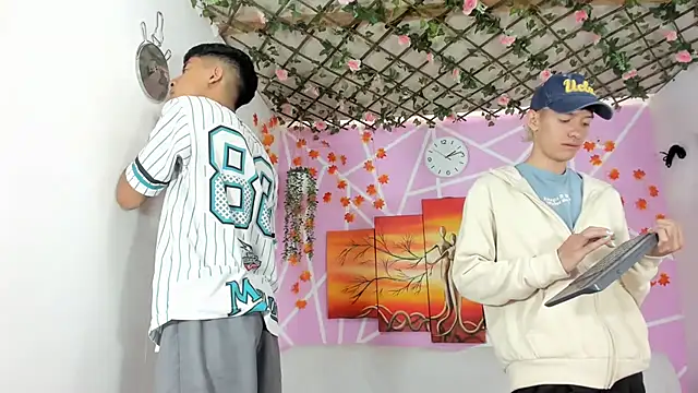 Snapshot of Fresahot2005 chatting on March 15, 2025, 7:16 pm Fresahot2005 online show from March 15, 2025, 7:16 pm