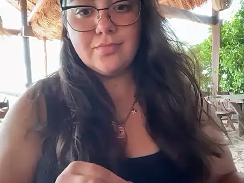 Snapshot of pili_placer chatting on February 28, 2026, 6:42 pm pili placer online show from February 28, 2026, 6:42 pm