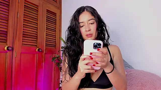 Snapshot of _NATAHSA_ chatting on March 11, 2025, 5:02 pm NATAHSA online show from March 11, 2025, 5:02 pm