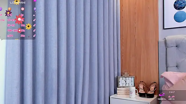 lennabell online show from September 11, 2025, 4:07 pm