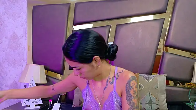 Snapshot of NicoleEsposito chatting on February 16, 2026, 12:56 pm NicoleEsposito online show from February 16, 2026, 12:56 pm