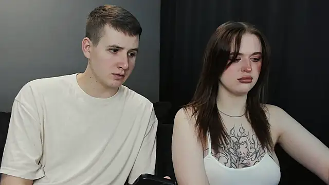 Snapshot of Pinku_kitsune chatting on February 17, 2025, 10:47 pm Pinku kitsune online show from February 17, 2025, 10:47 pm