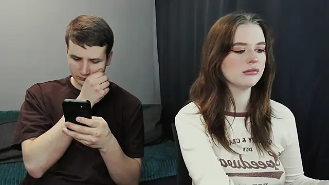 Snapshot of Pinku_kitsune chatting on March 6, 2025, 10:30 am Pinku kitsune online show from March 6, 2025, 10:30 am