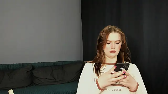 Snapshot of Pinku_kitsune chatting on March 15, 2025, 7:05 pm Pinku kitsune online show from March 15, 2025, 7:05 pm