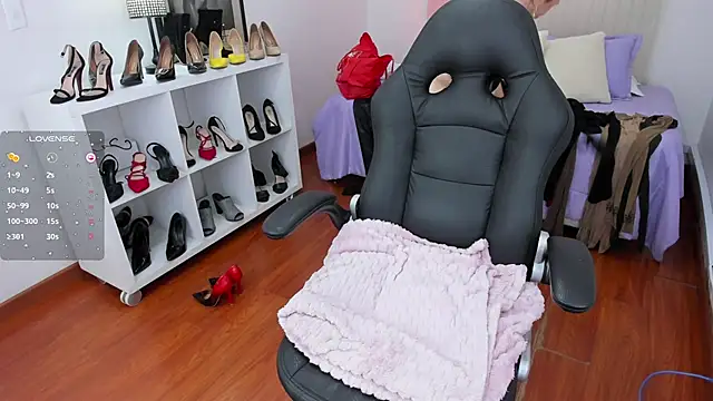 Snapshot of Victoria_collins_1 chatting on January 29, 2025, 5:56 pm Victoria collins 1 online show from January 29, 2025, 5:56 pm