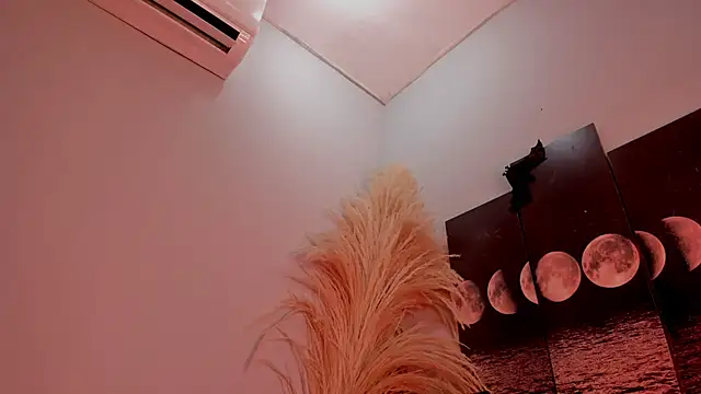 Snapshot of ALICEPOIXXXON chatting on January 12, 2026, 5:34 am ALICEPOIXXXON online show from January 12, 2026, 5:34 am